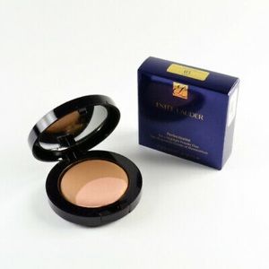 Estée Lauder Perfectionist Set + Highlight Powder